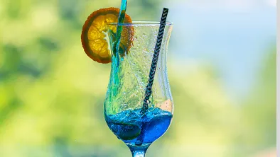 blue-Spirulina_application2