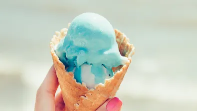 blue-Spirulina_application6