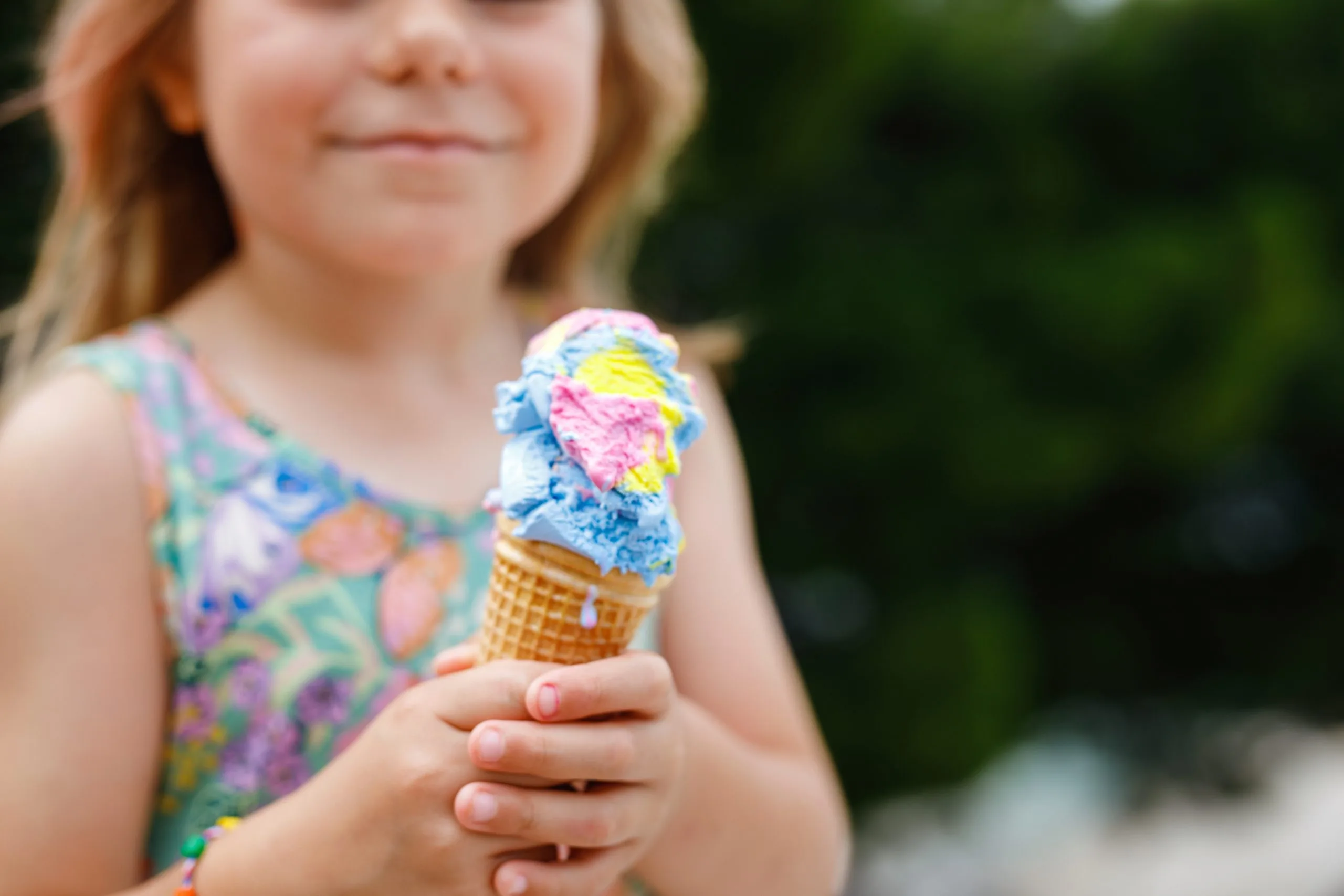 Reformulating with Natural Colors After the FDA Dye Ban: Challenges & Strategies for Food Brands