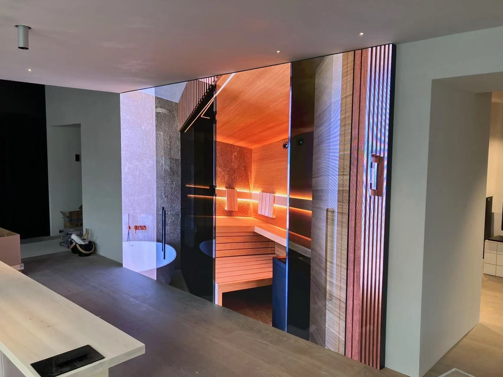 C-Max indoor HD LED screen