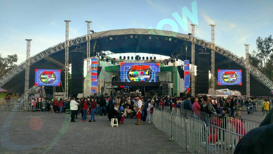 P8 "Great White Shark" Outdoor LED Display — 50 m² (Rental)
