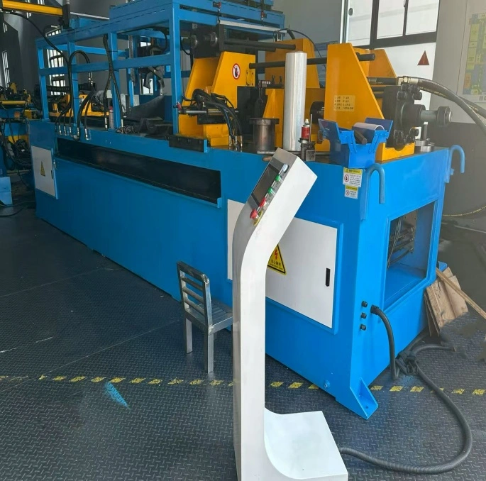 Automatic pipe loading and shrinking machine