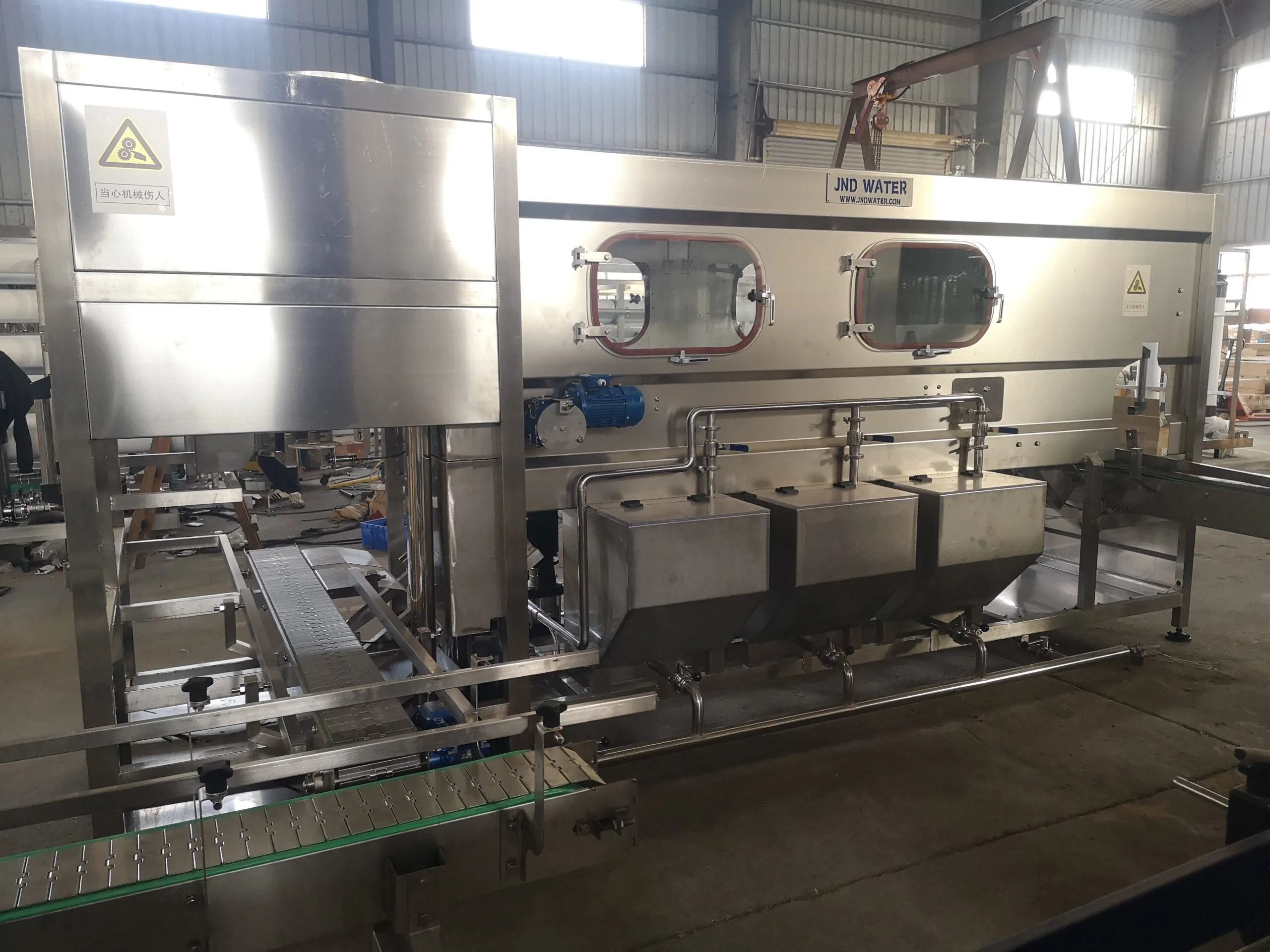 small scale water bottling machine