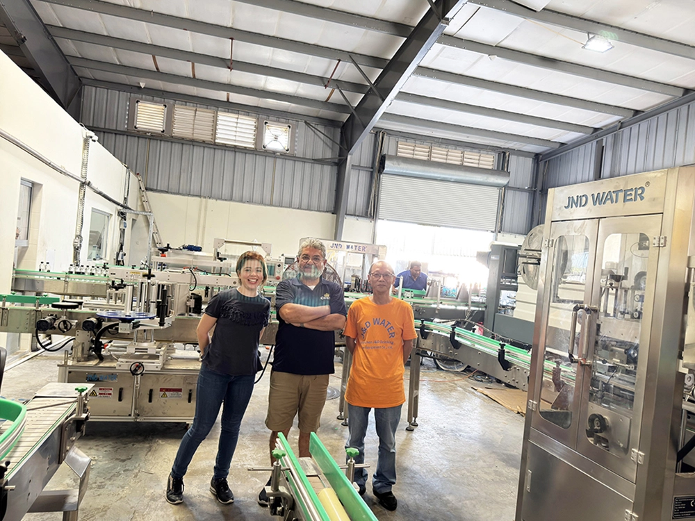 Curacao bottled water filling line (1)