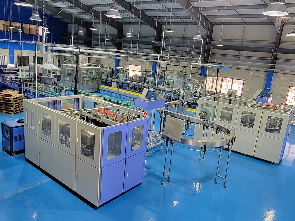 bottle blow molding machine