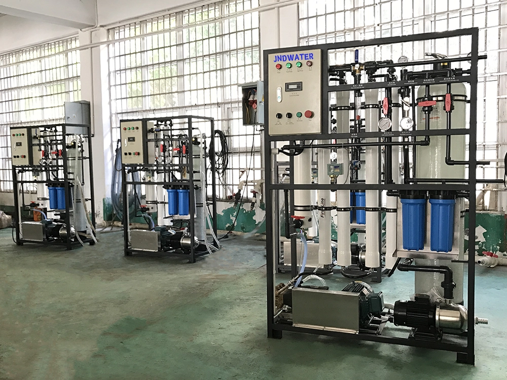 Desalination machine