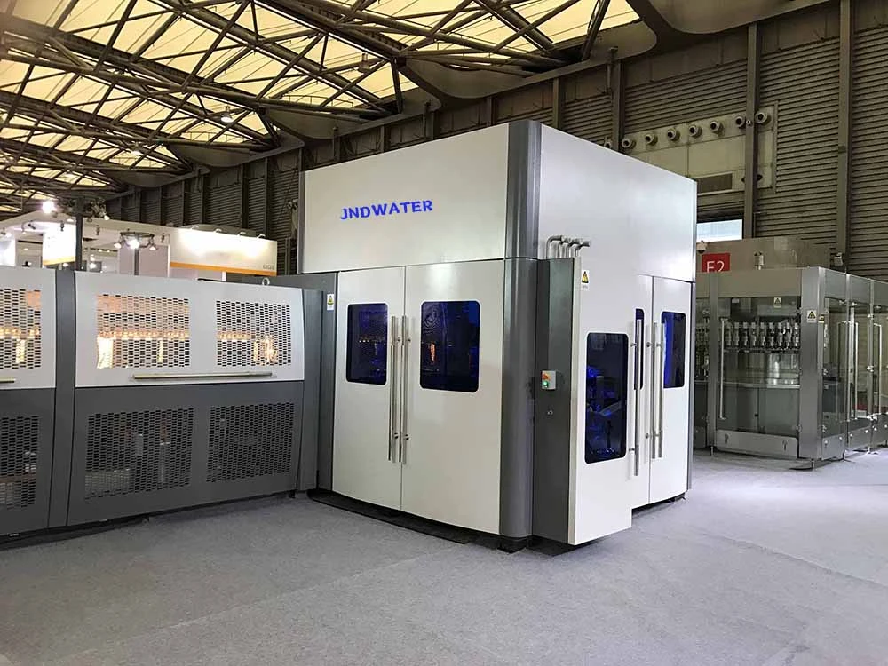 Blowing-Filling-Capping Combiblock (2)