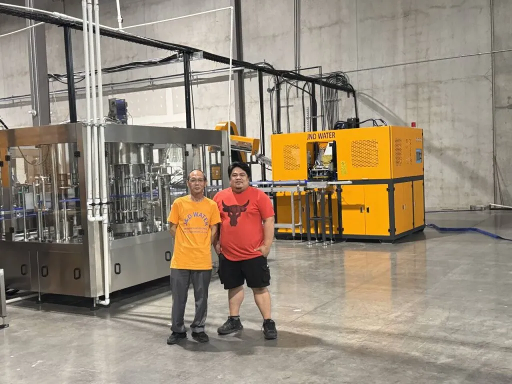 f2af634de1628a49a9281cb904f1ae1c_720