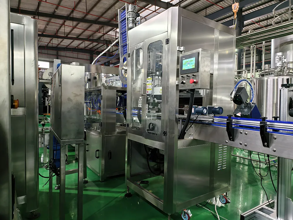 sleeve labeling machine