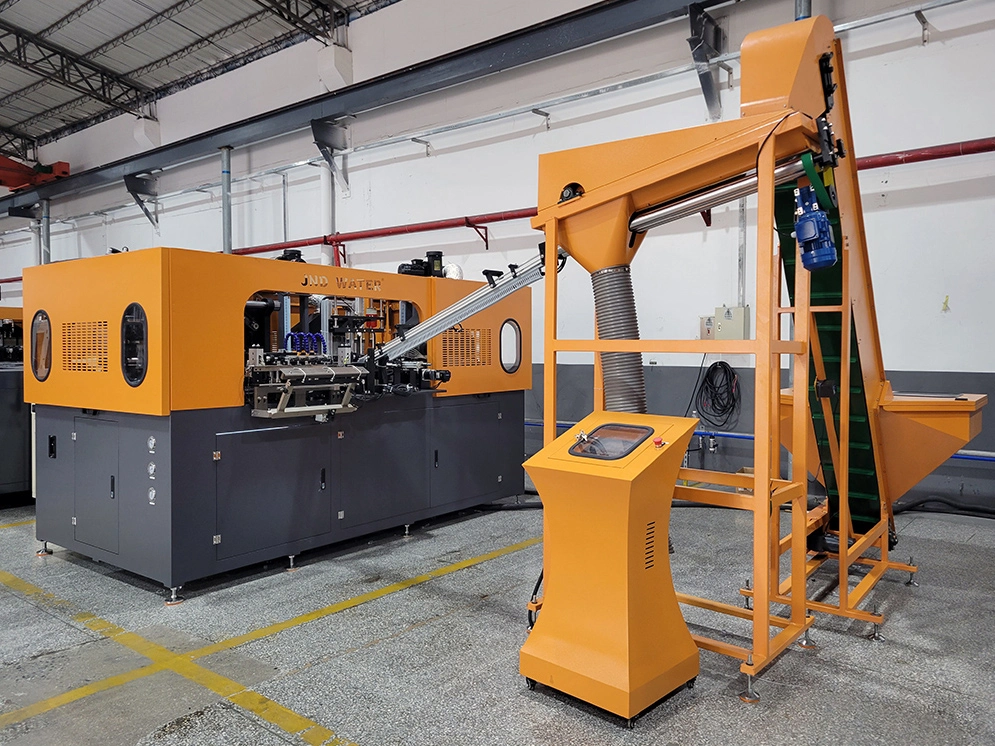 auto blow molding machine