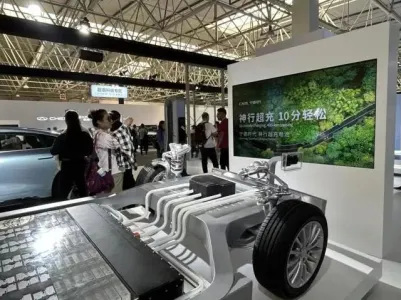 The "Shenxing Supercharge Battery" "gets on board," and CATL’s layout of battery recovery is a “new strategy”