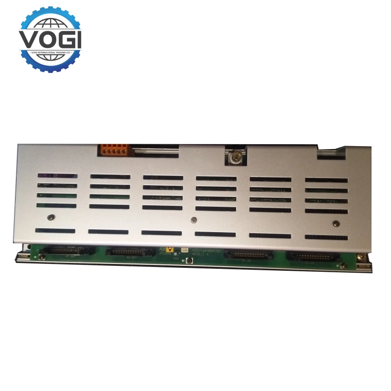 UPC090AE01