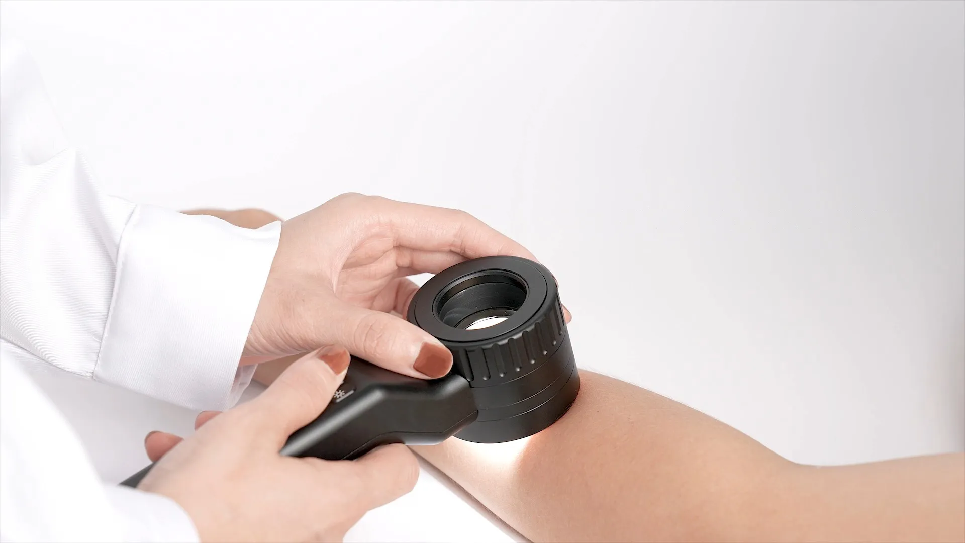 China portable handheld dermatoscope